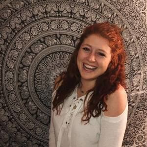 Meet your Posher, Abbey